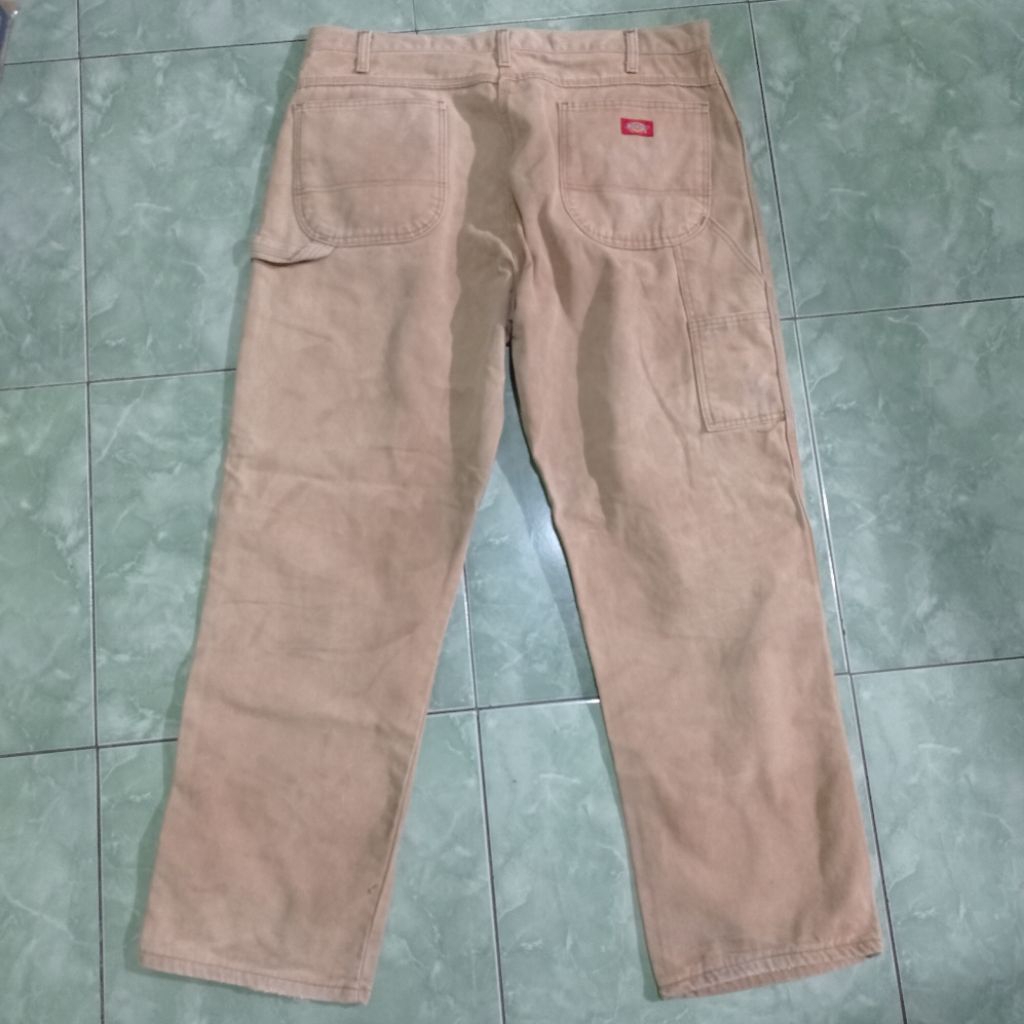 celana panjang dicium carpenter second