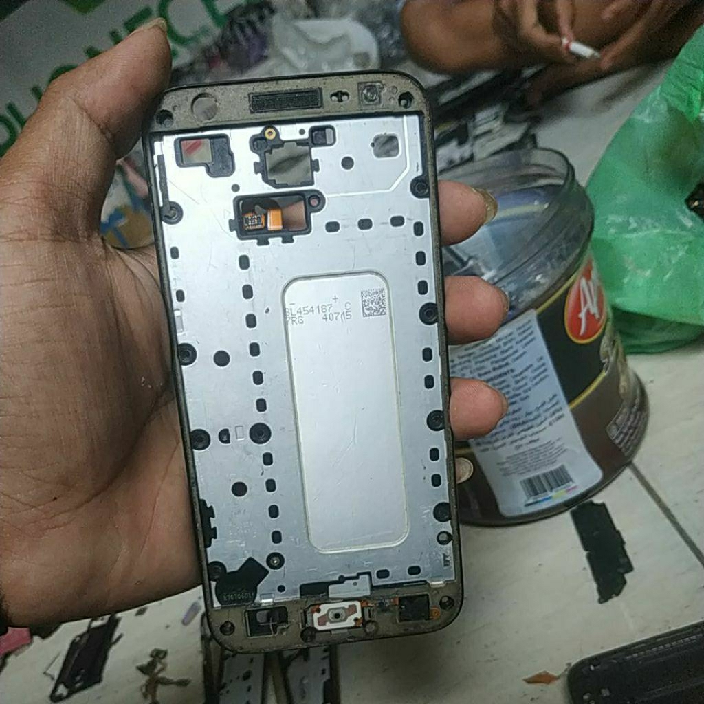 frame plus baterai bekas Samsung j3 pro