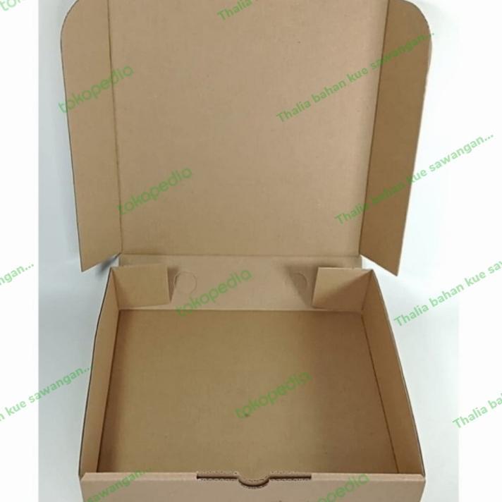 

FUJI DUS KARTON 18X18X8 10PCS CANTIK&KOKOH U/BUNGKUS KUE/PAKET DLL
