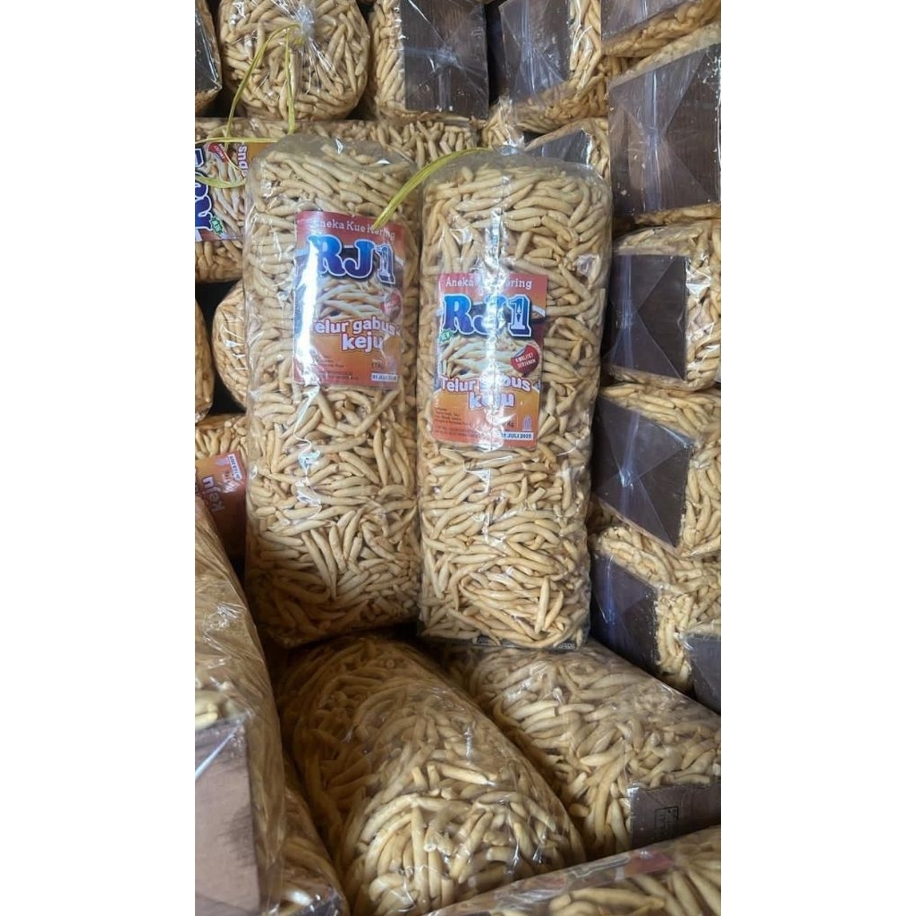 

Telur gabus keju 700 gr. renyah gurih nikmat gendut bidaran keju.