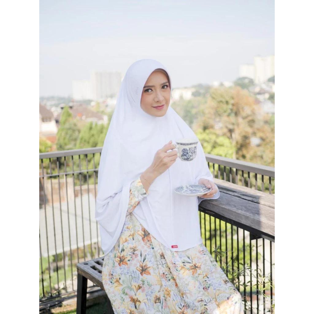 Zoya - Bergo Hijab Instant Marsha Glittering - Bahan Breeze Flex - Syar'i Zoya Baltos