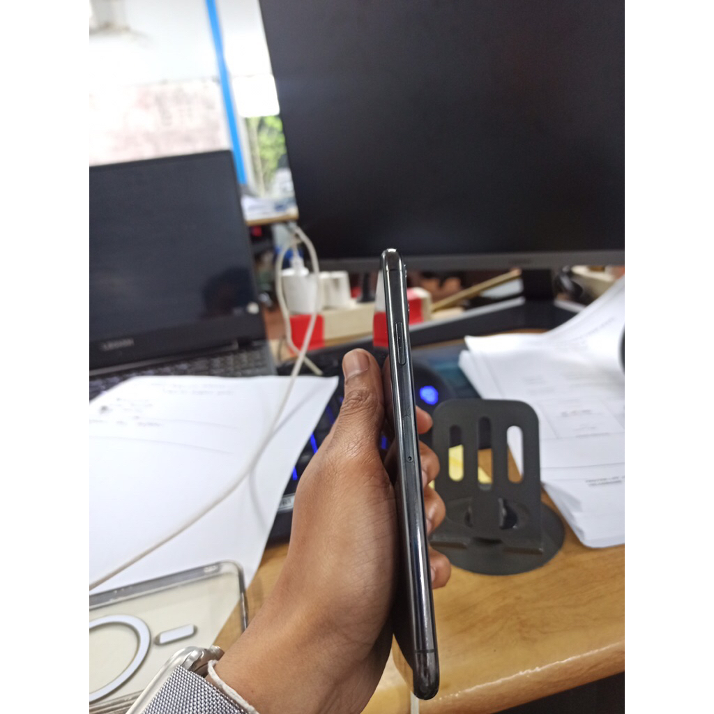 Iphone 11 pro max 256gb inter all operator