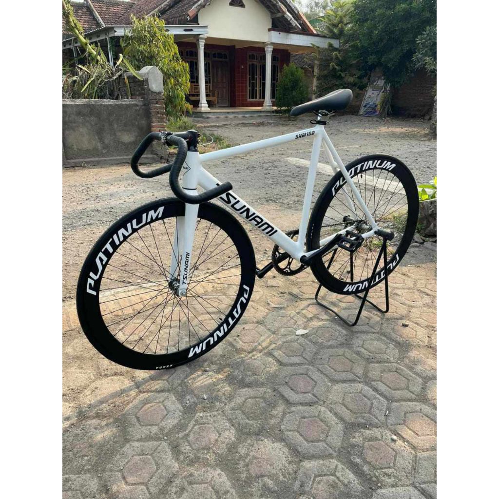 fixie tsunami Putih