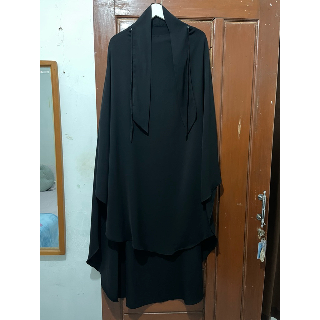 PRELOVED FK RAWDA DITSY