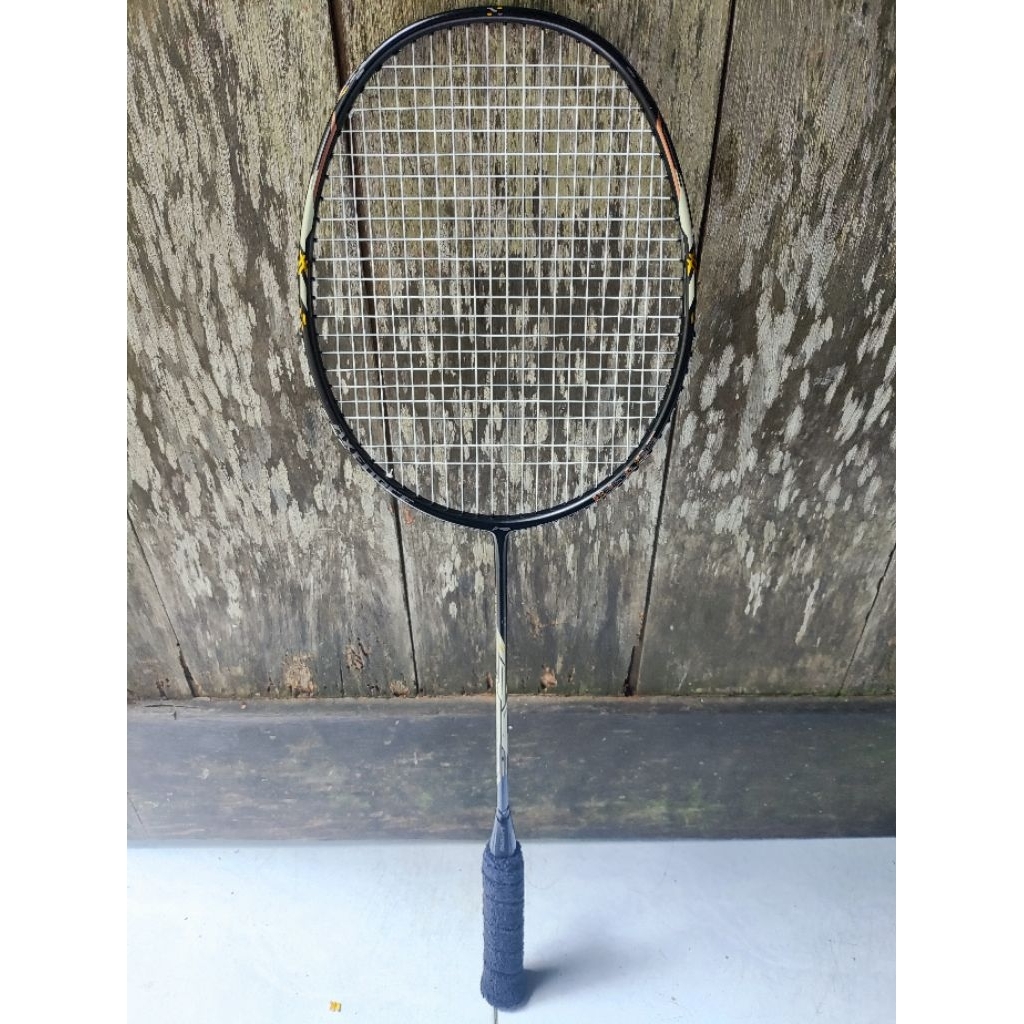 RAKET LINING AXFORCE BLAST ORIGINAL SEKEN / BEKAS