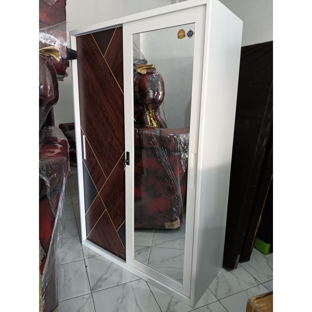 Lemari sleding/geser plat baja/besi 2pintu besar