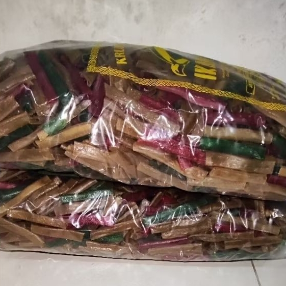 

krupuk impala(plompong) mentah ukuran pendek