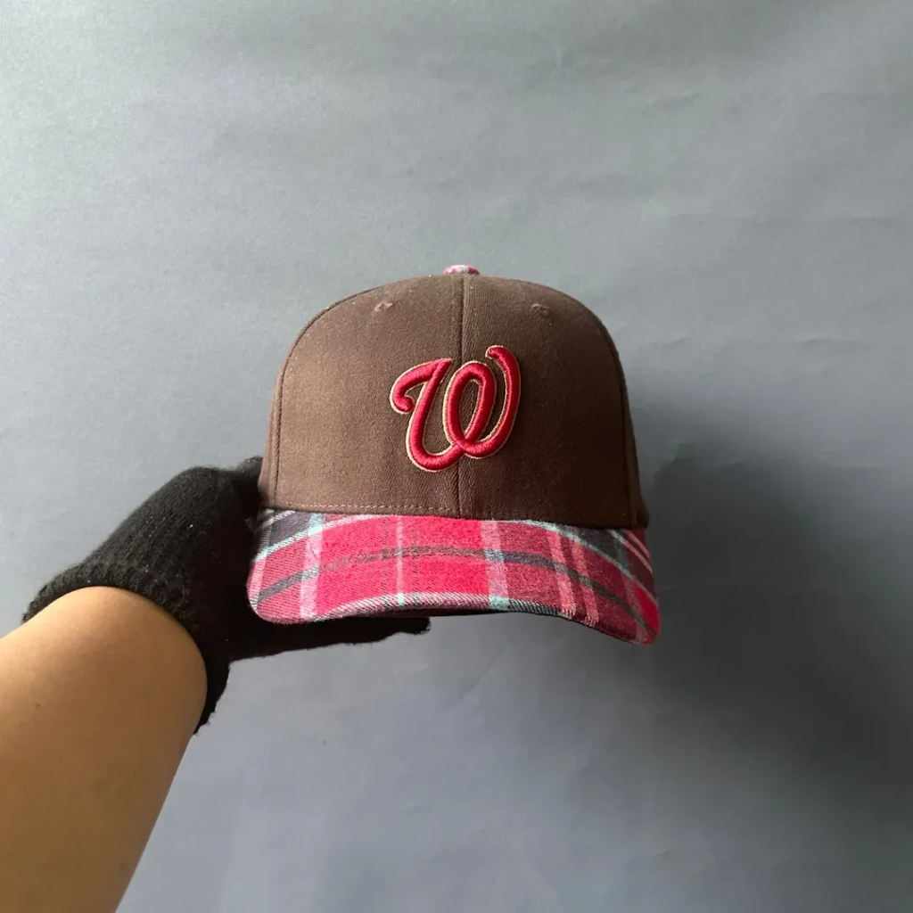 Topi Flexfit Baseball Unisex Pria Wanita MLB - WASHINGTON NATIONALS Coklat