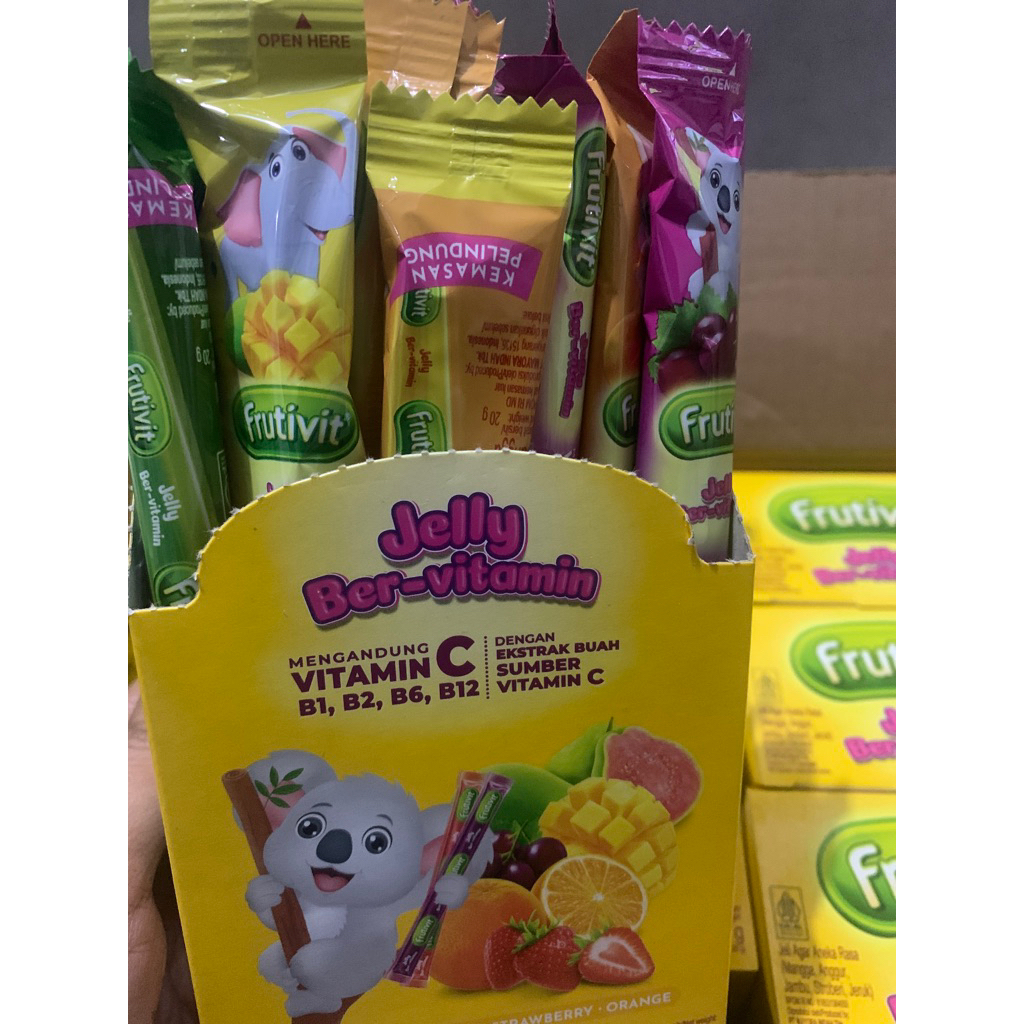 

FRUTIVIT JELLY BERVITAMIN 20g (1pak isi 20stik)
