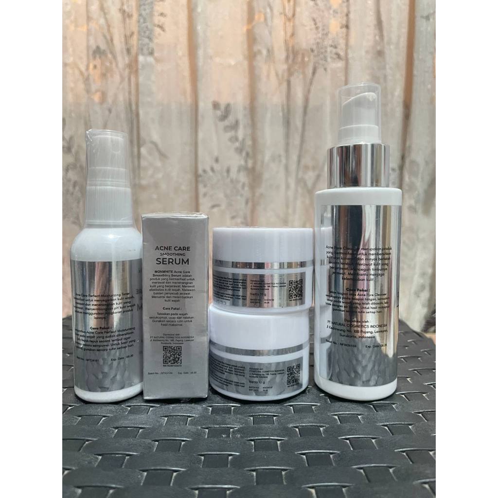 NEW - MonWhite Platinum Acne Prone Package Treatment Facial Hitam (Facial Wash + Moisture Toner + Ac