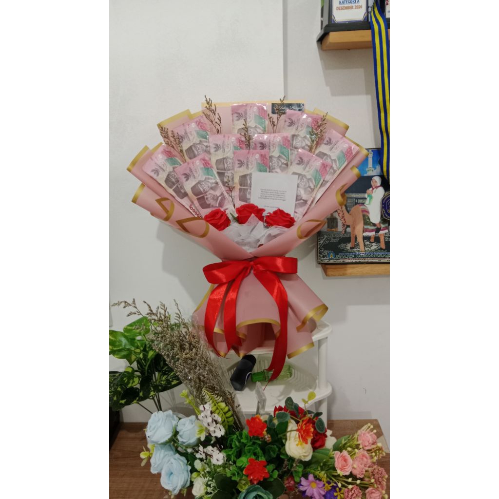 bouquet uang 10 lembar