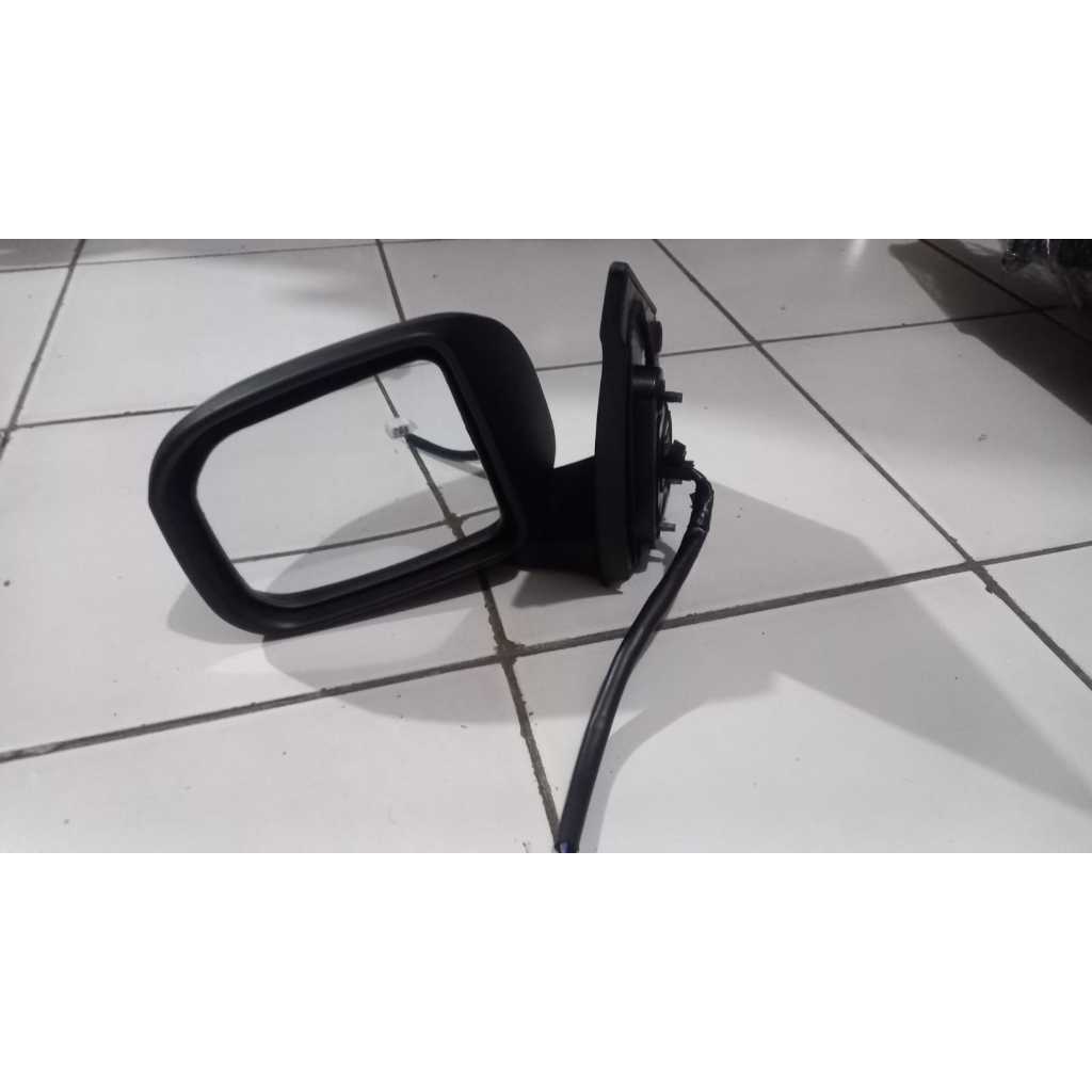 Spion Toyota Avanza 2012 Tipe G Kiri