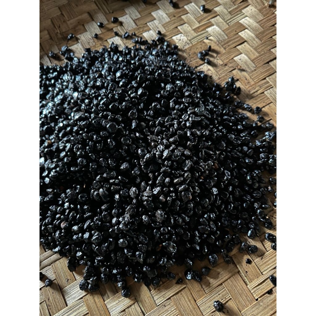 

Jagung sangrai 1kg (dalam skala besar dan kecil) Cocok untuk campuran dengan biji kopi sbg penganti kopi biar lebih nikmat