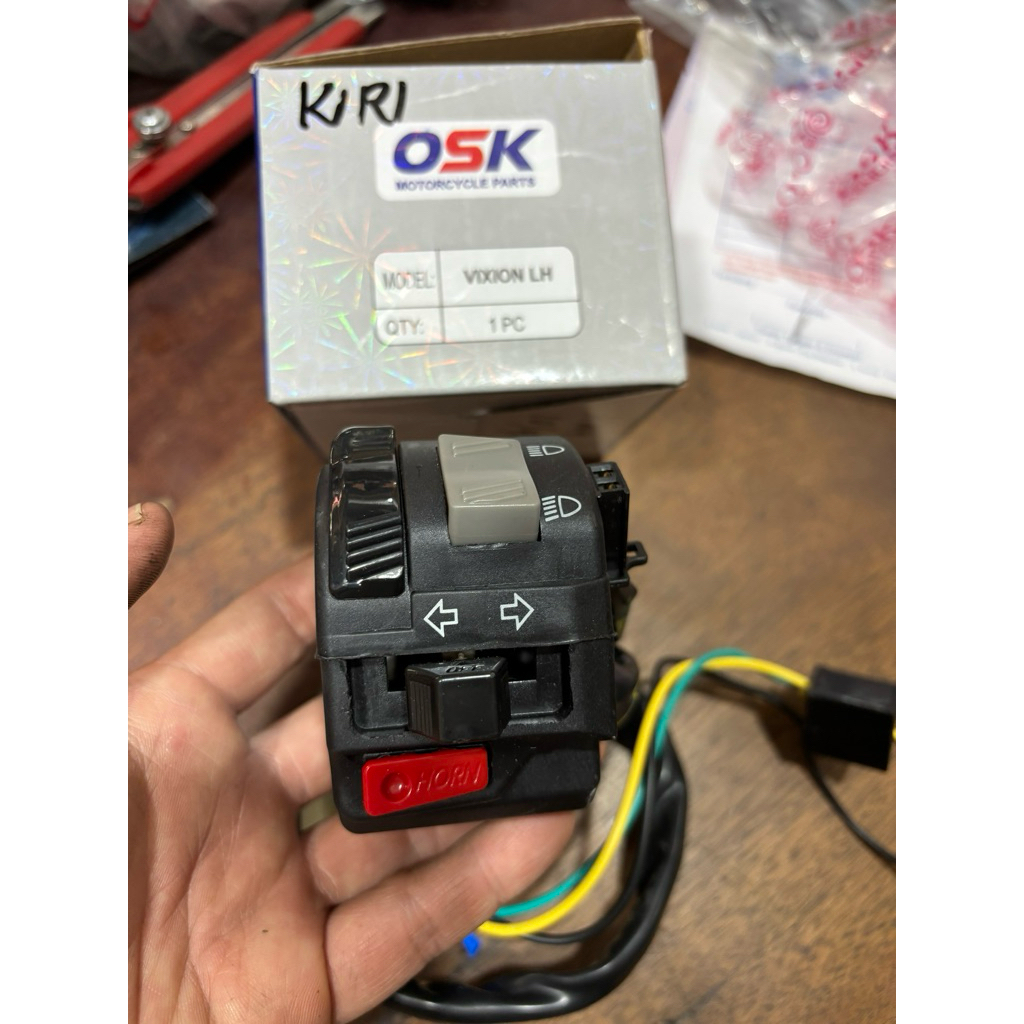 saklar kiri vixion old saklar sen vixion old