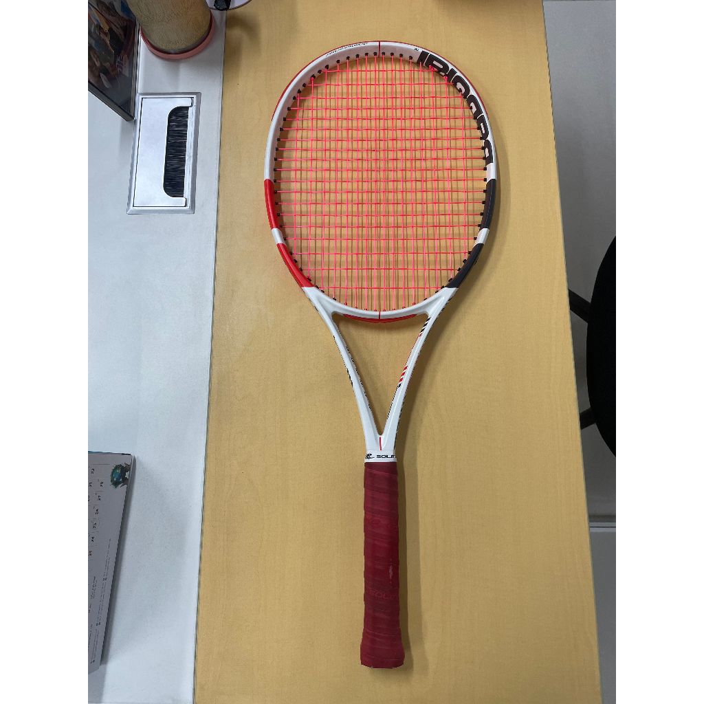 Raket Tenis Babolat Pure Strike 100 Gen 3 Berat 300gr dan Babolat Pure Strike 103 Gen 3 Berat 285gr 