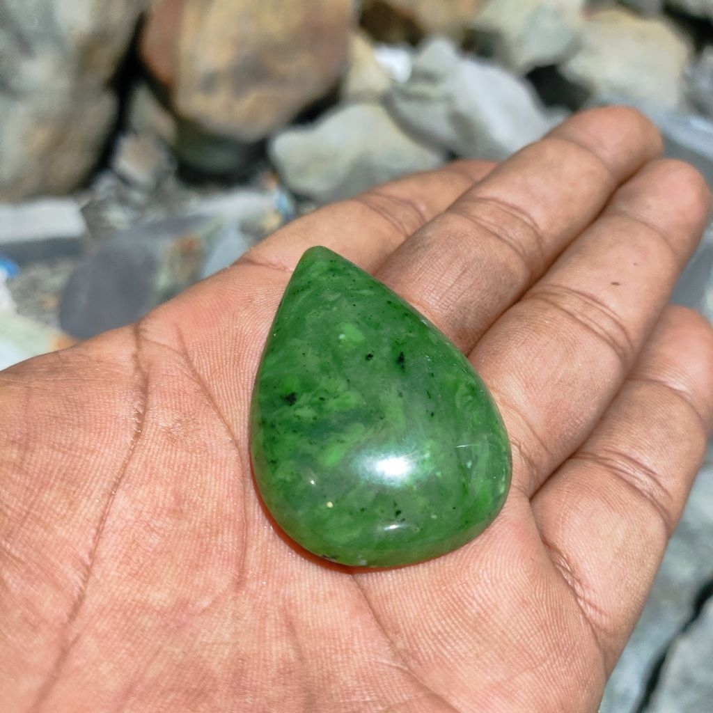 liontin Giok Nephrite jade aceh