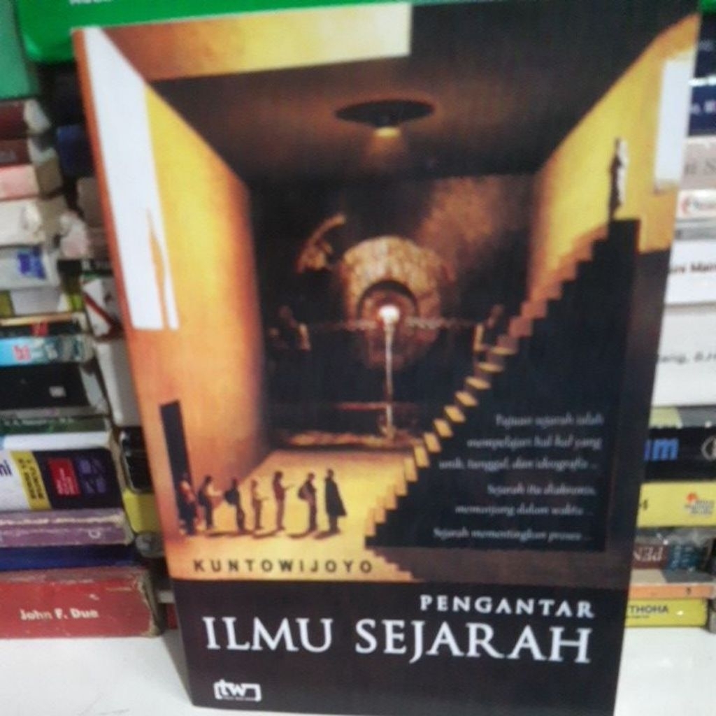 PENGANTAR ILMU SEJARAH