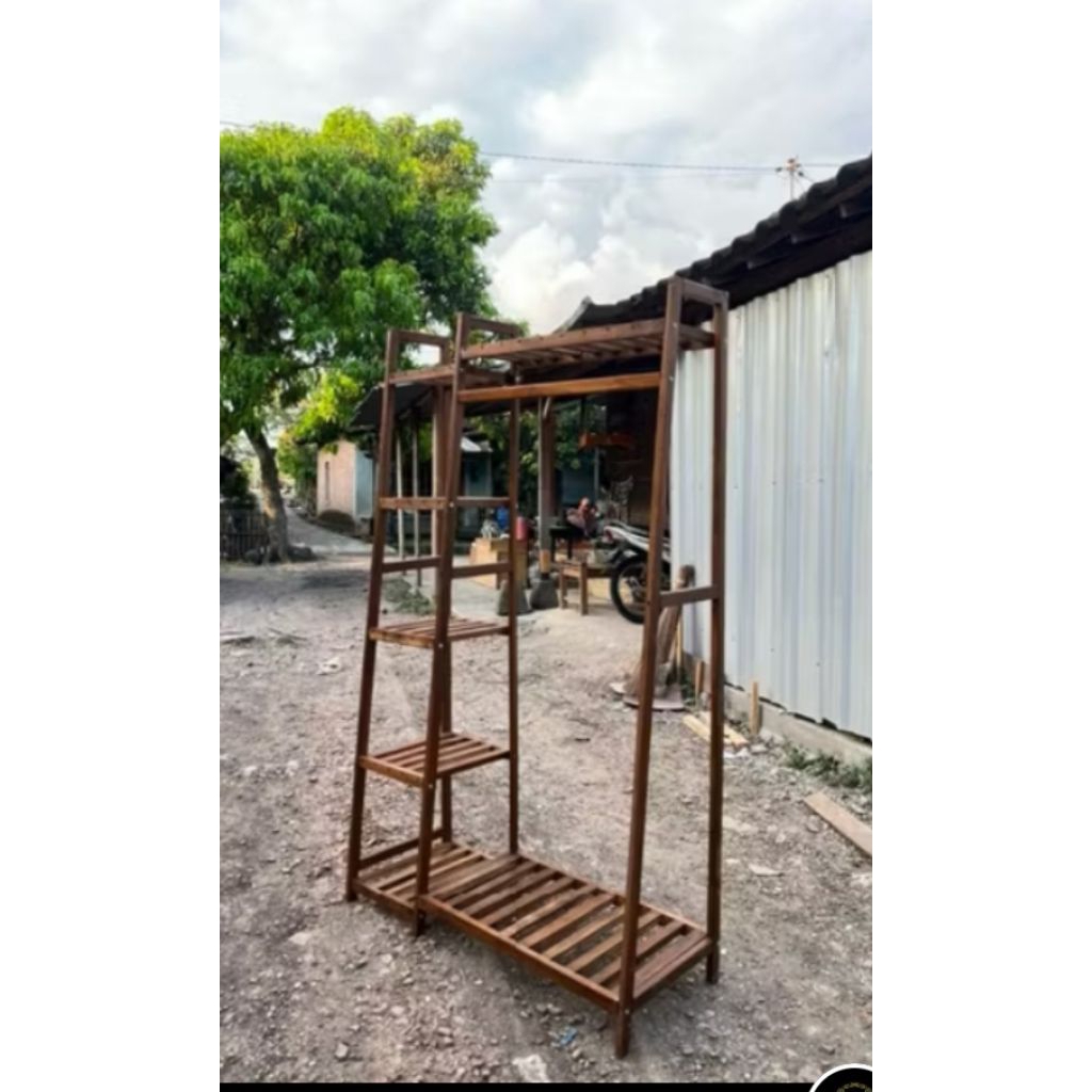 ALMARI BAJU MODEL MINIMALIS KAYU JATI