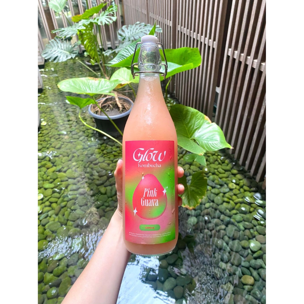 

Pink Guava Glow Kombucha Teh Prebiotik Sparkling 1 Liter