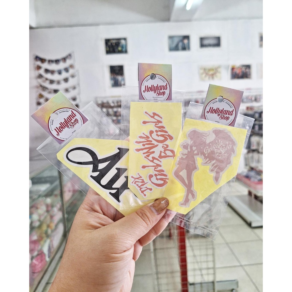 

Sticker ITZY Logo (5pcs Stiker) Unofficial