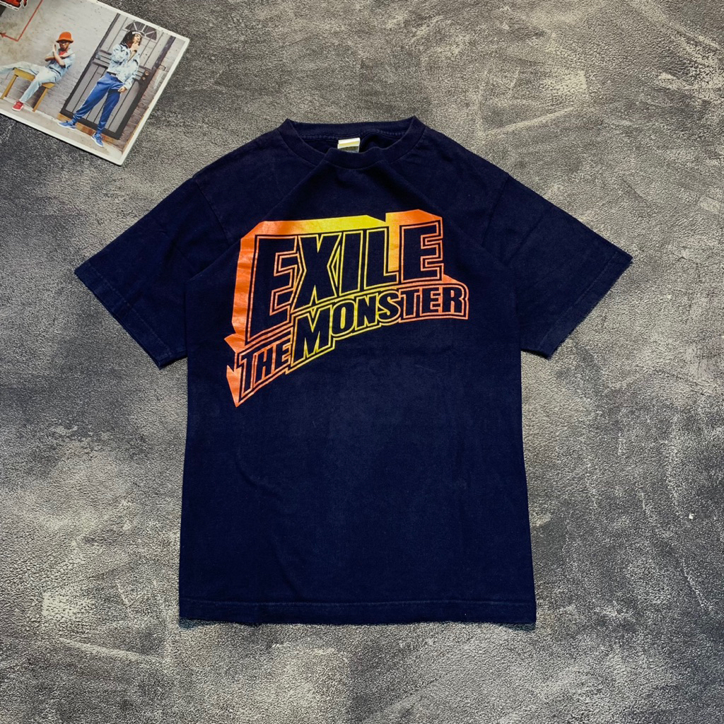 T-SHIRT EXILE
