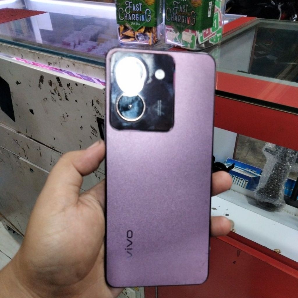 HP Second Vivo Y27s