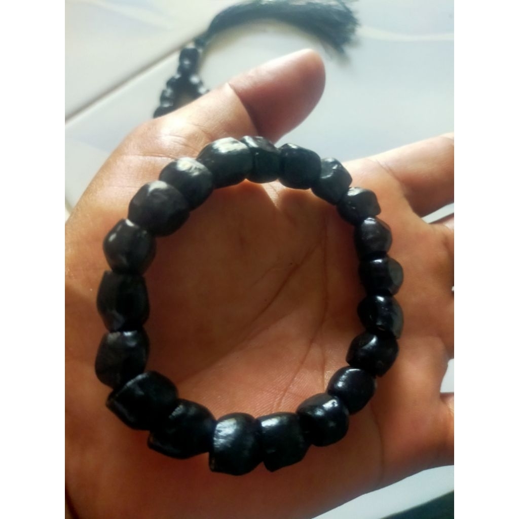 gelang tasbih biji pisang sunan bonang asli biji pisang pidak /gelang tasbih untuk pria dan wanita