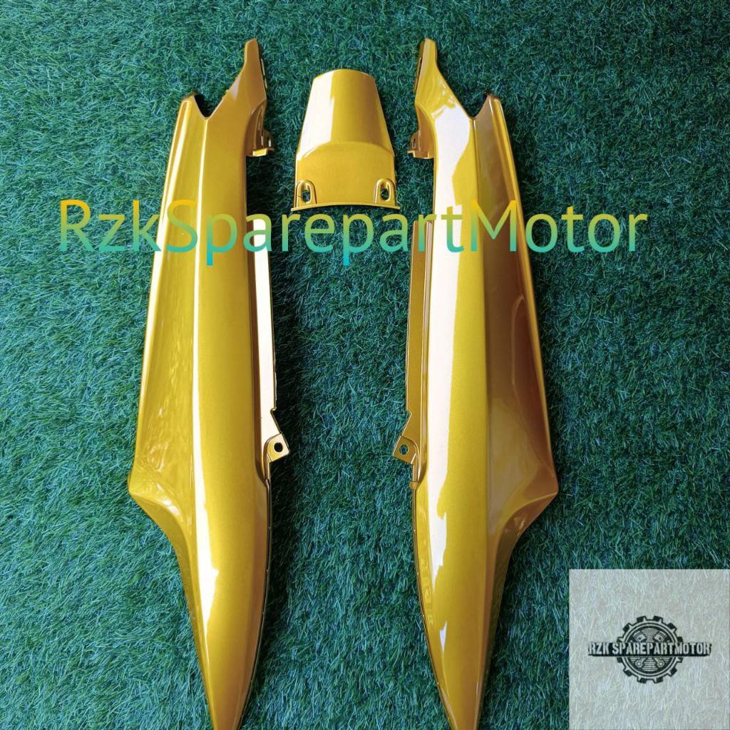 Body samping kanan dan kiri mio smile gold/body belakang mio smile gold emas 2008 2012