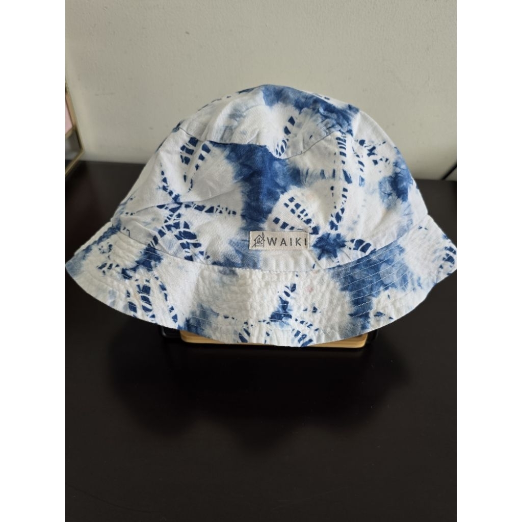 [Preloved] Waiki Bucket Hat/ Topi