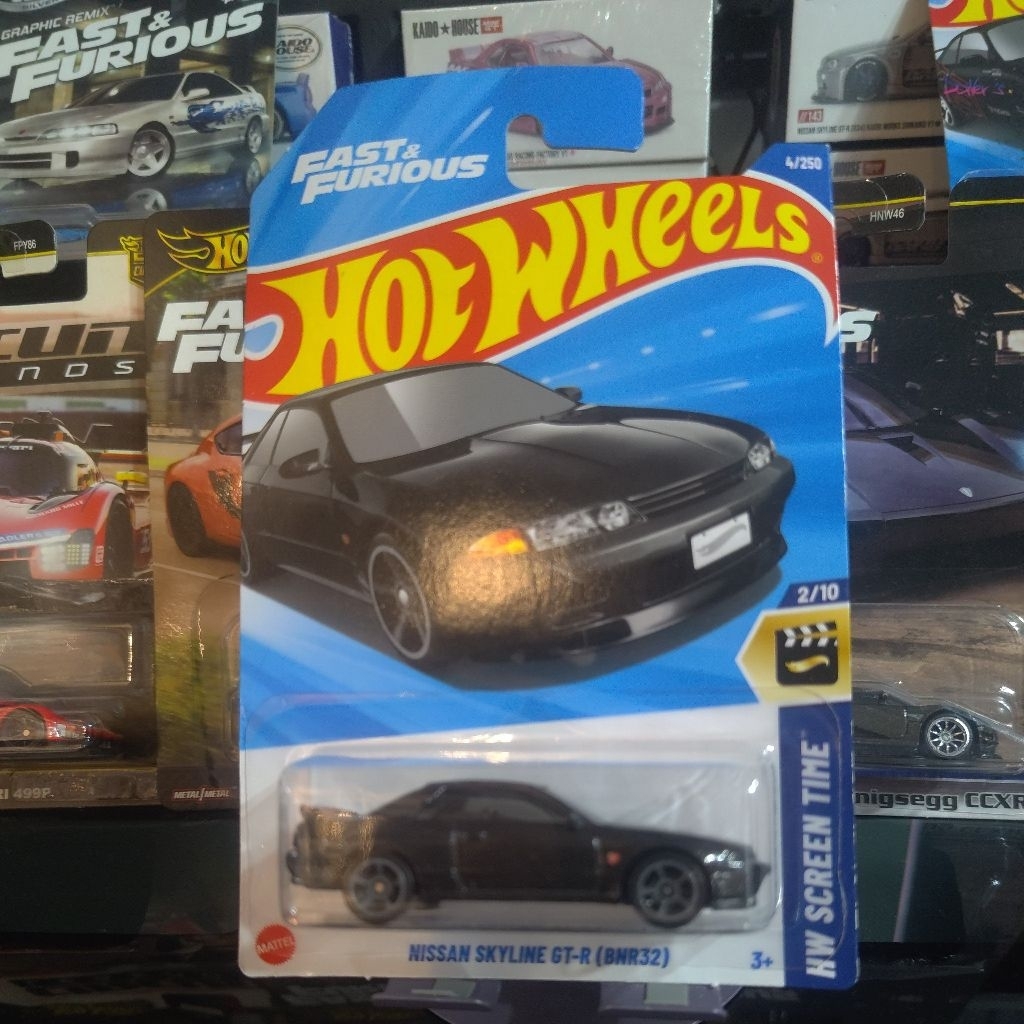Hotwheels nissan skyline gtr bnr32