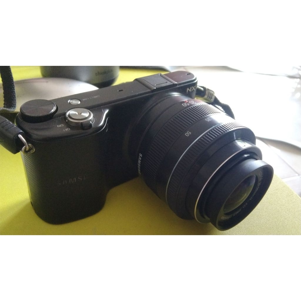 Kamera mirrorless Samsung NX2000