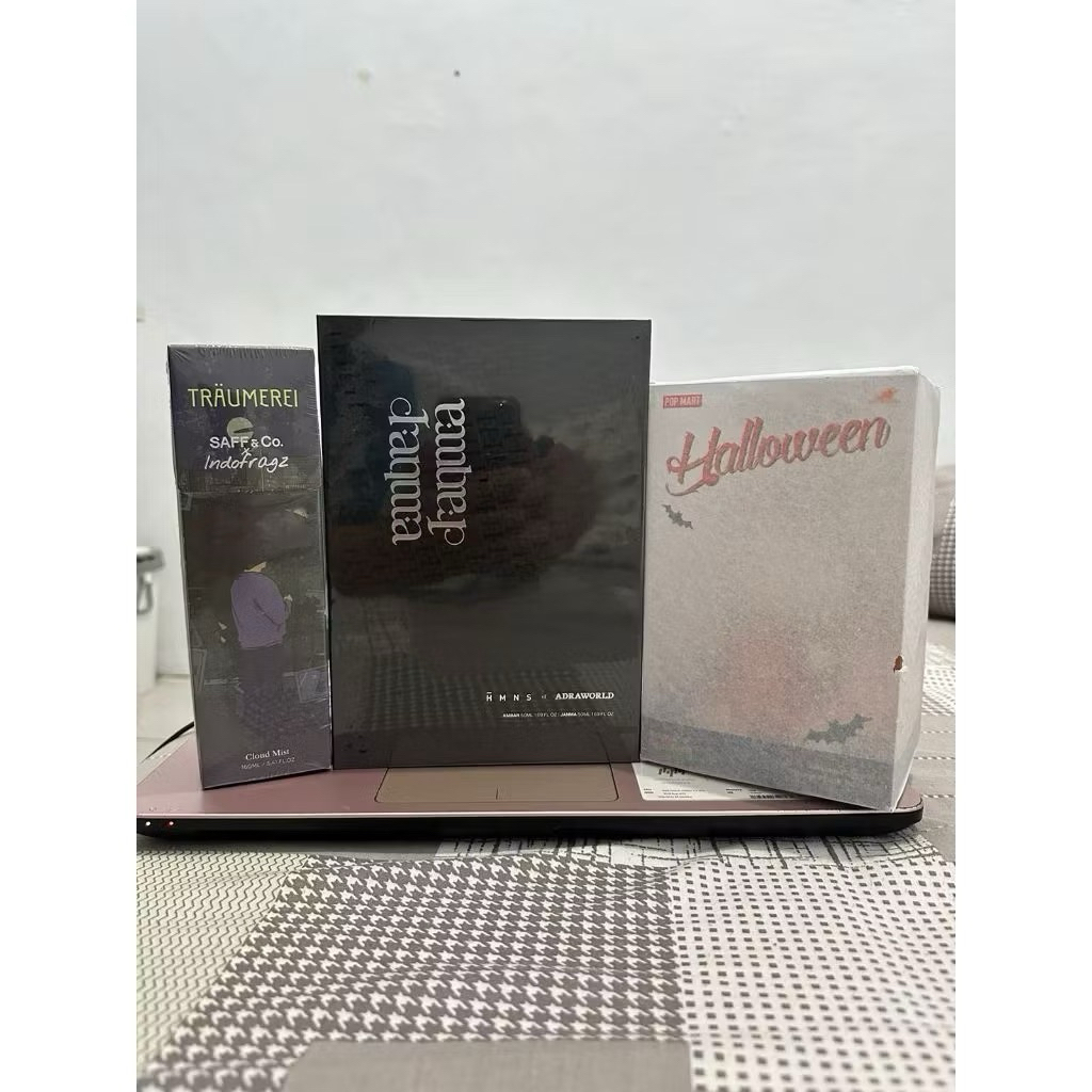 Parfum HMNS Ambar Janma dan Saff N Co model HALLOWEEN FIW
