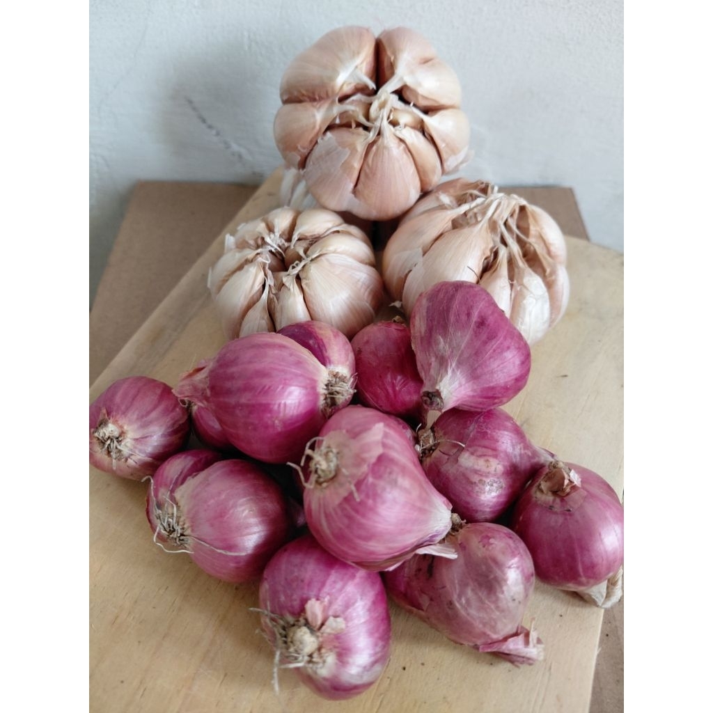 

Bawang Merah Super Bawang Putih Berat 1kg | Paket Hemat Super 500g + 500g