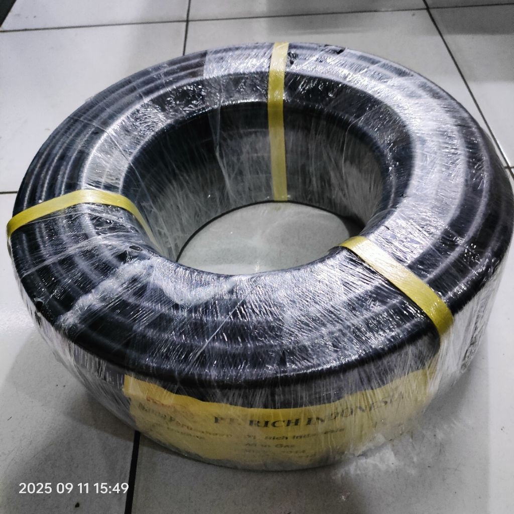 Selang Gas LPG winn gas 3lapis hitam 3/8" 9mm