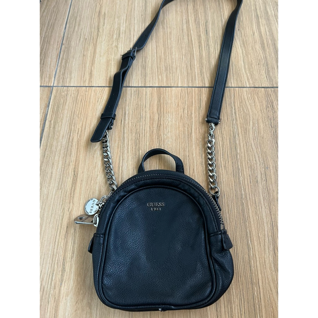 PRELOVED TAS GUESS HITAM ORIGINAL