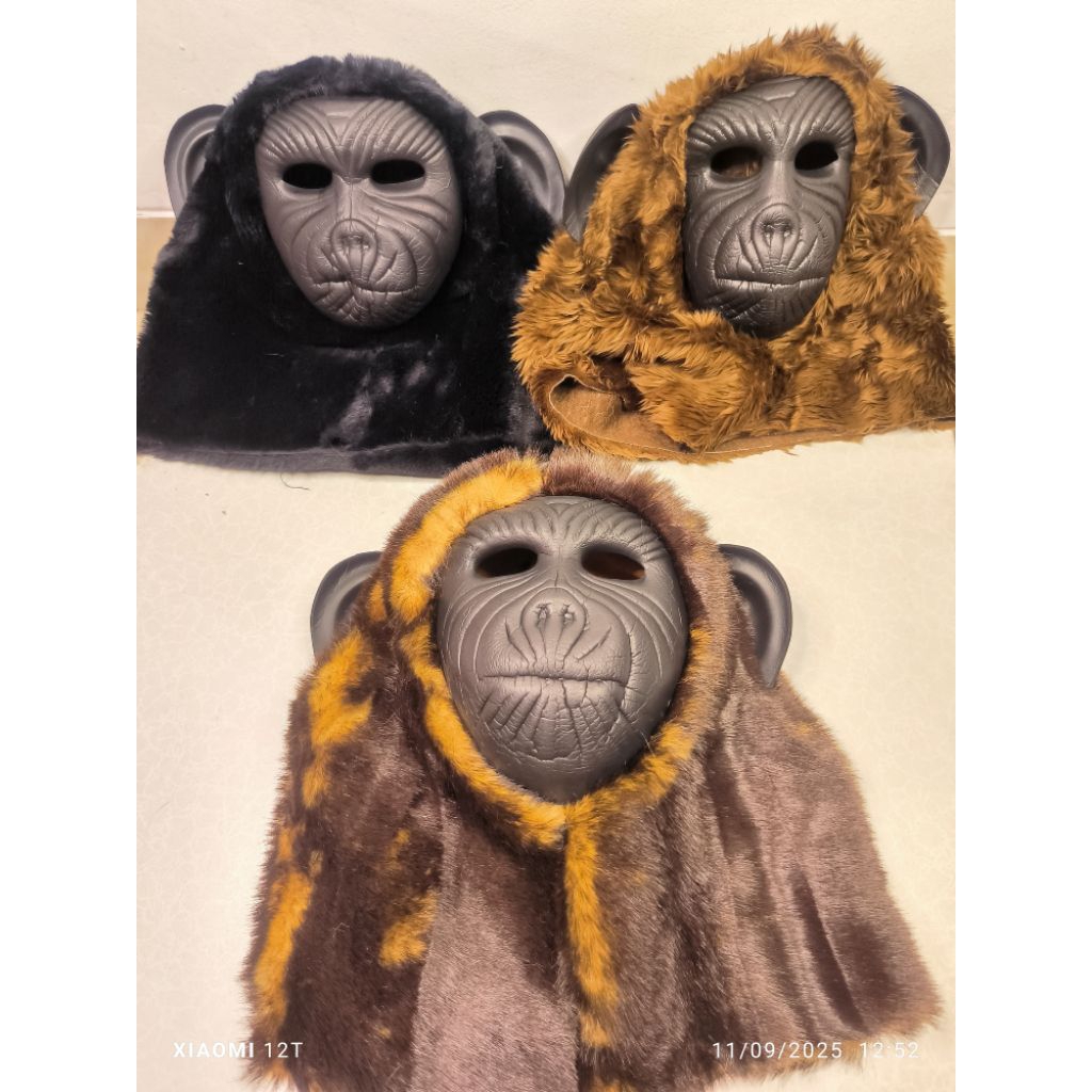 mainan topeng kepala gorila jahil