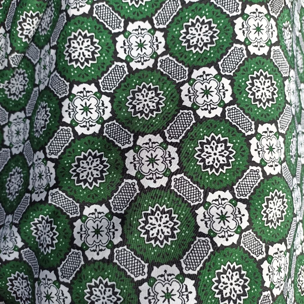 KAIN BATIK SERAGAM SEKOLAH matahari palasah hijau
