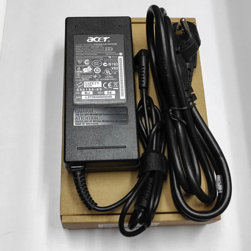 Adaptor Charger Cas Laptop Acer 19V-4.74A (5.5*1.7) Original