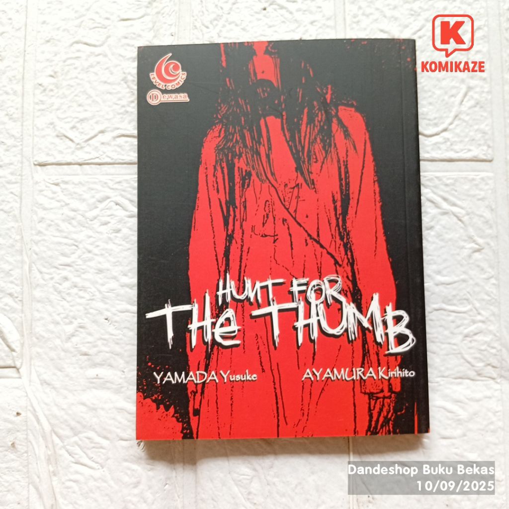 Hunt For The Thumb oleh Yamada Yusuke - Komik Manga Bekas Original