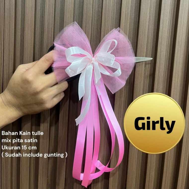 

Dqueen Florist - Gunting Hias - Pita Hias Tulle - Grand Opening - Doorprize - Segala fungsi - Pernikahan - Wedding - Anniversary