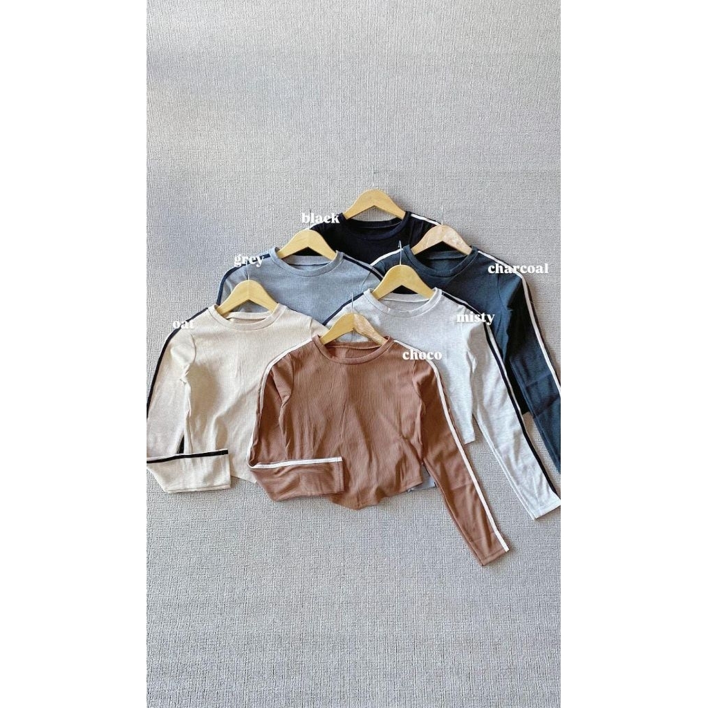 Aizora Atasan Knit Blouse Knit Lengan Panjang Crop Top / Lexa