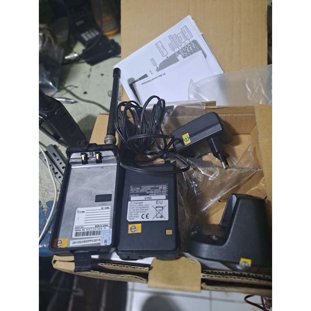 HT Icom V80 Made in Japan Asli original Dr PT Eli Icom V-80 Frekuensi Vhf