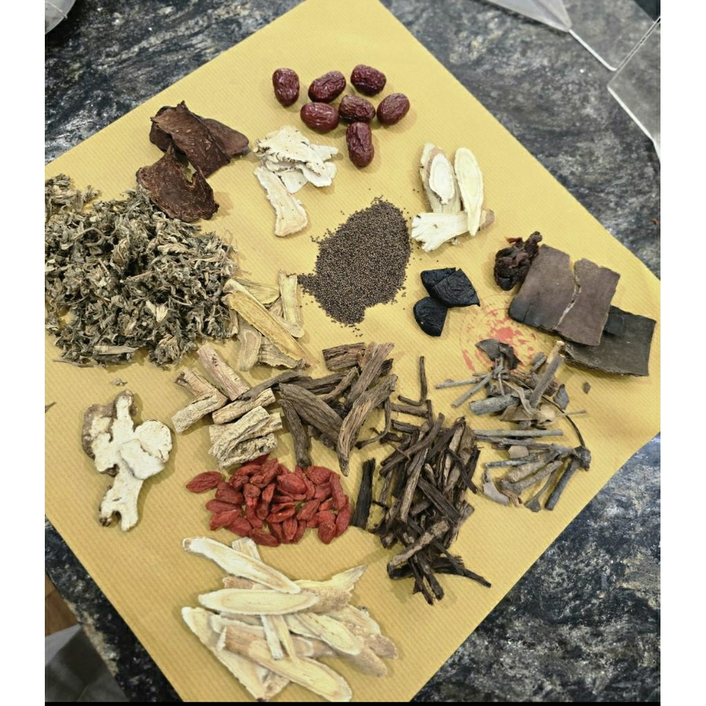 

AN TAI YAO Premium Quality / REMPAH PENGUAT KANDUNGAN HERBAL