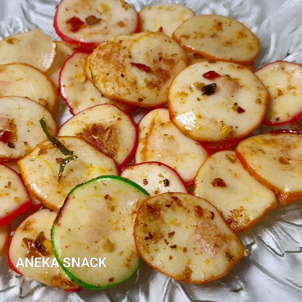 

( 5 Pcs ) Kerupuk Seblak Kering Pedas Daun Jeruk