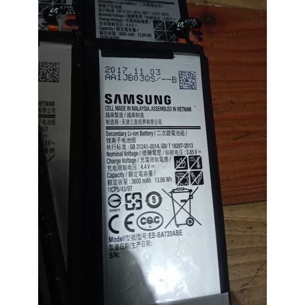 Samsung J7 Pro Komponen sparepart lengkap