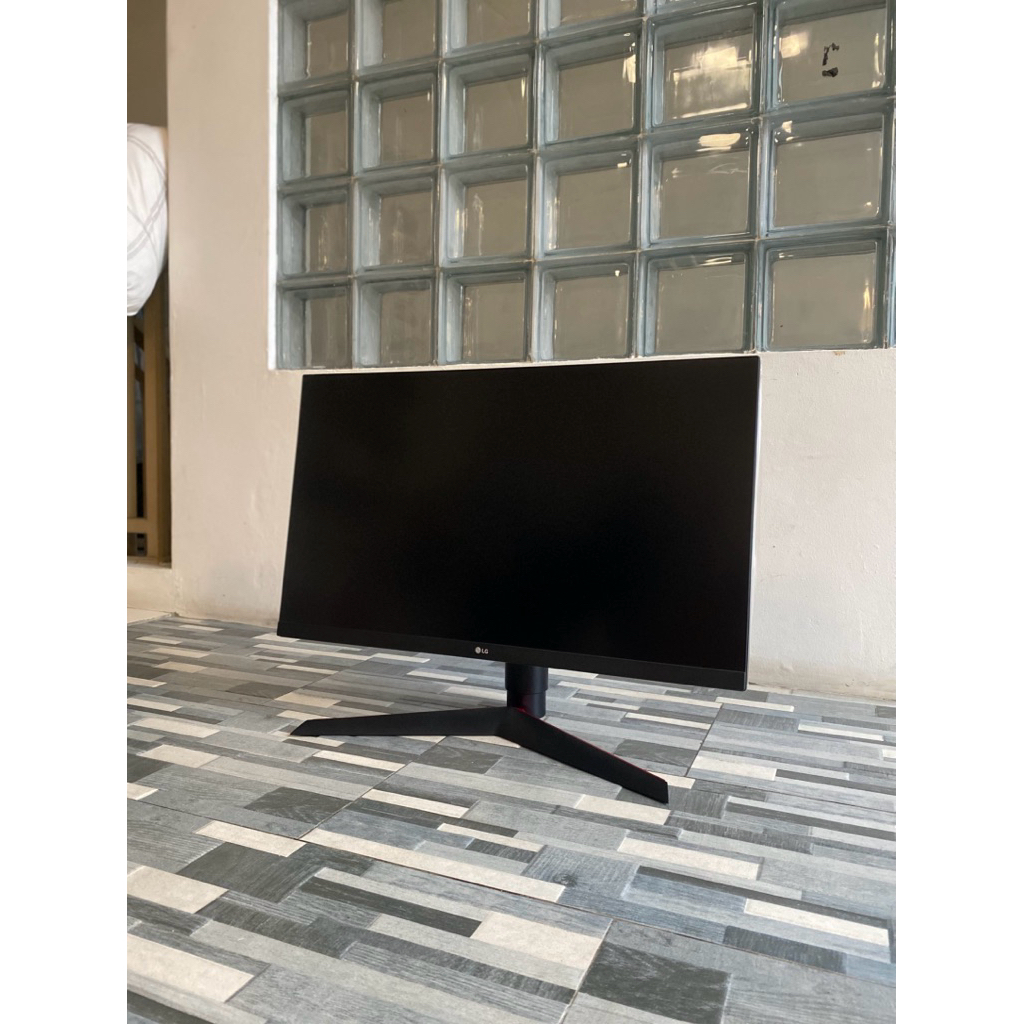 Monitor Gaming LG Ultragear 27GL650FB