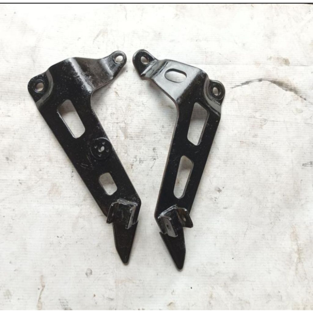 footstep postep belakang vega lama crypton original copotan