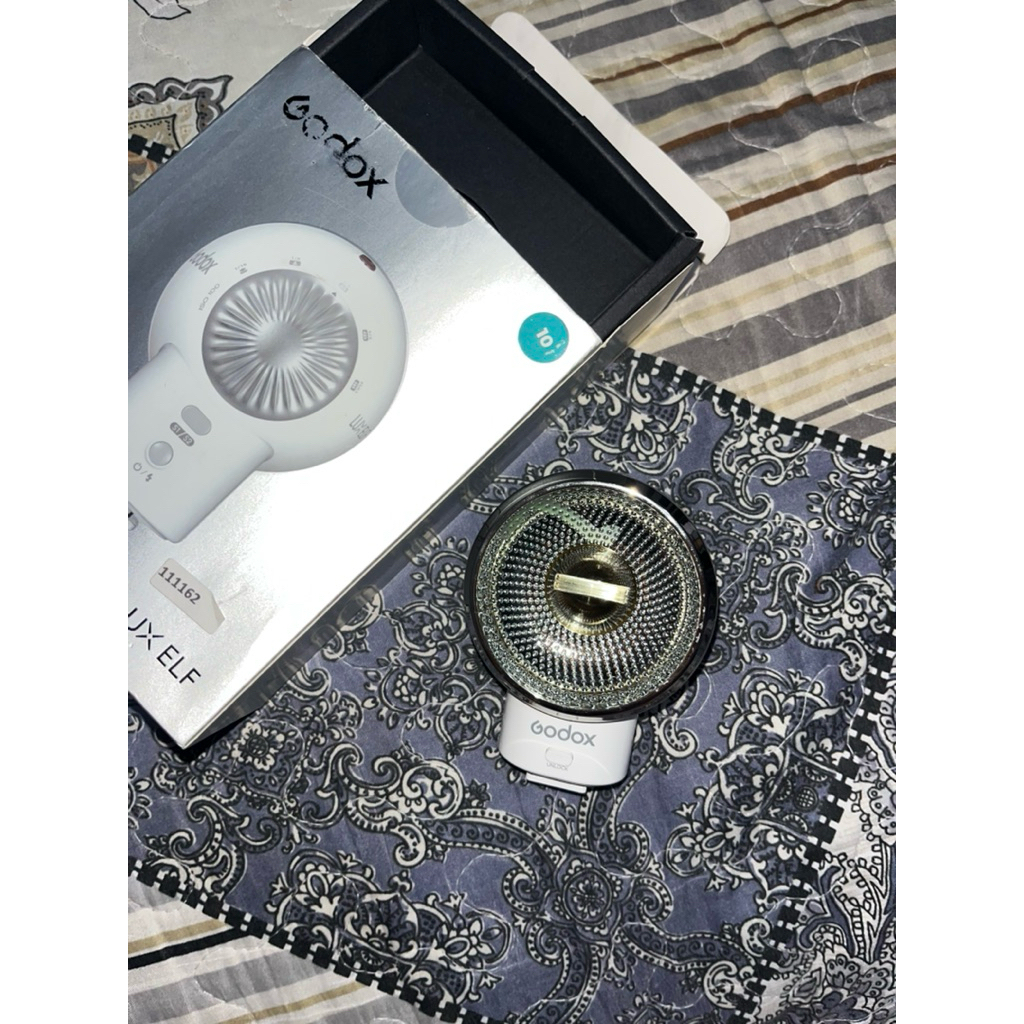 [PRELOVED] Godox Lux Elf Eksternal Flash