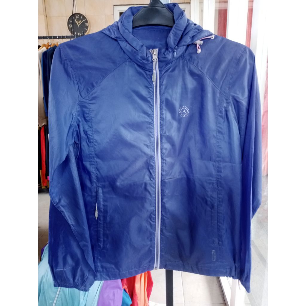 JACKET RUNNING PRELOVED