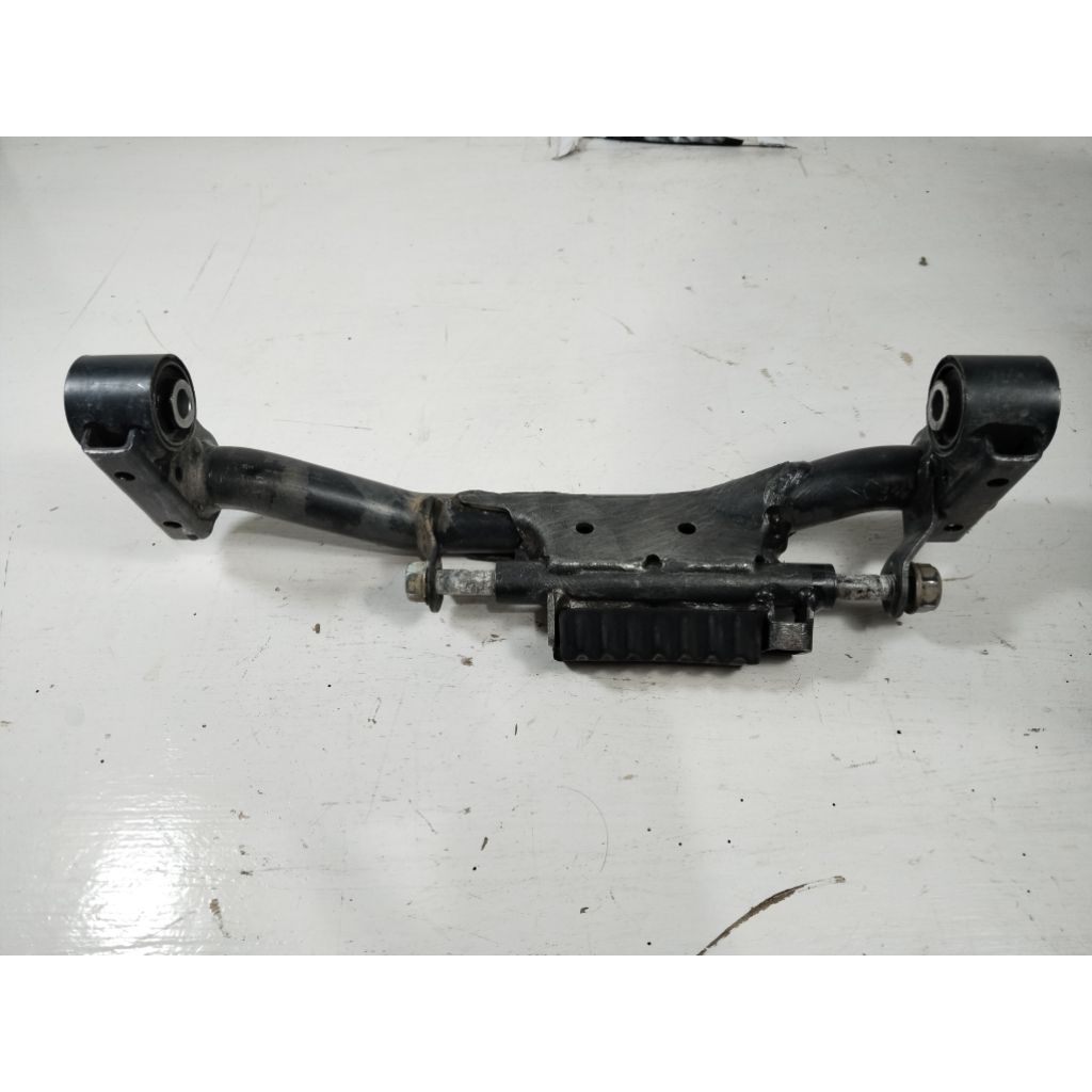 mounting Honda Beat Deluxe ori copotan motor
